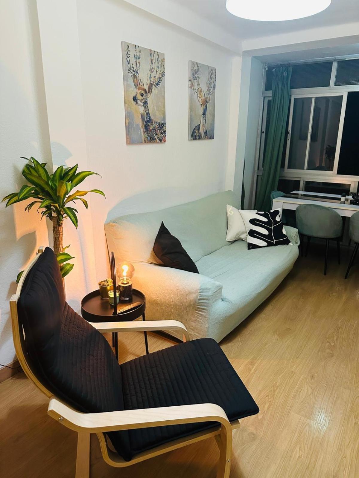 Malaga Centro Apartment Exteriör bild